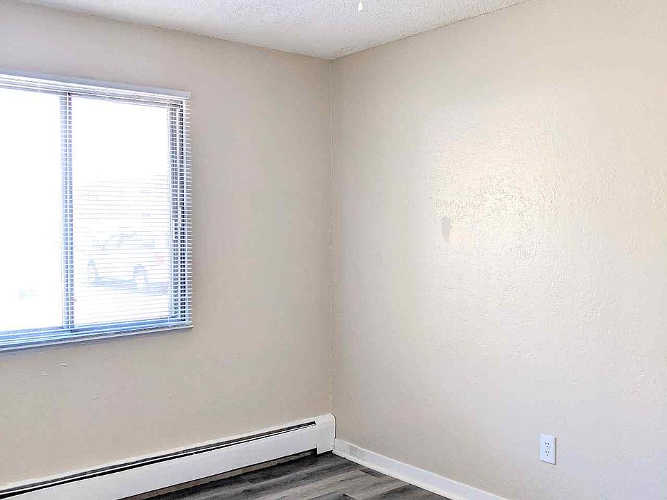 1st image of 1841 Magnolia Ave E #101