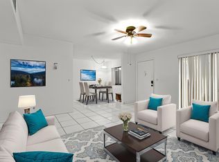 5280 Las Verdes Cir APT 219, Delray Beach, FL 33484