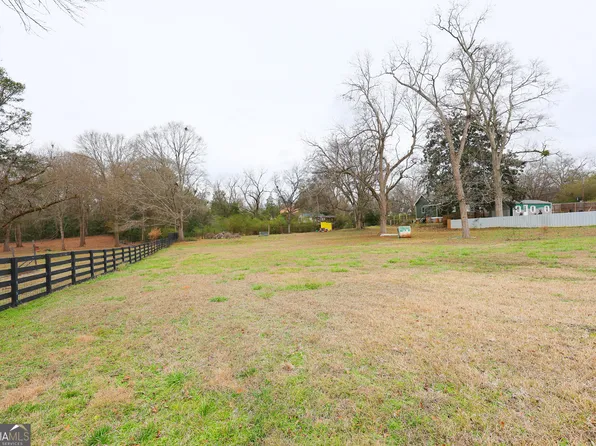 518 W Harris St, Pine Mountain, GA 31822