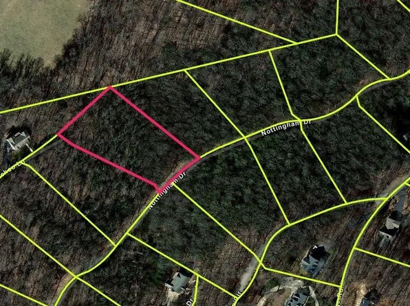 99999 Laurel Dr, Mills River, NC 28759