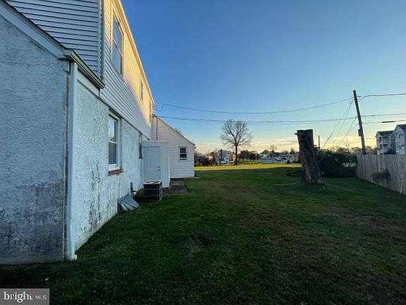 5th image of 3516 Williamson Ave #2