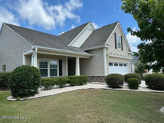 2nd image of 1014 Meadowlands Trail NW