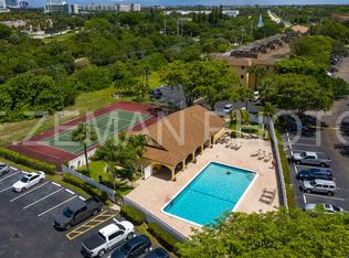 480 NW 20th St APT 205, Boca Raton, FL 33431