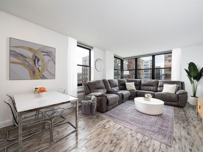 2 Constitution Ct APT 812, Hoboken, NJ, 07030