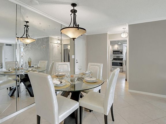 3rd image of 3215 S Ocean Boulevard #702