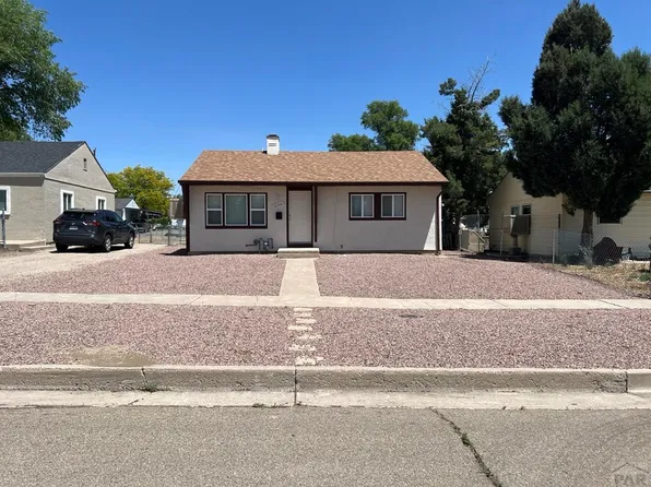 2706 Arlington Ave, Pueblo, CO 81003