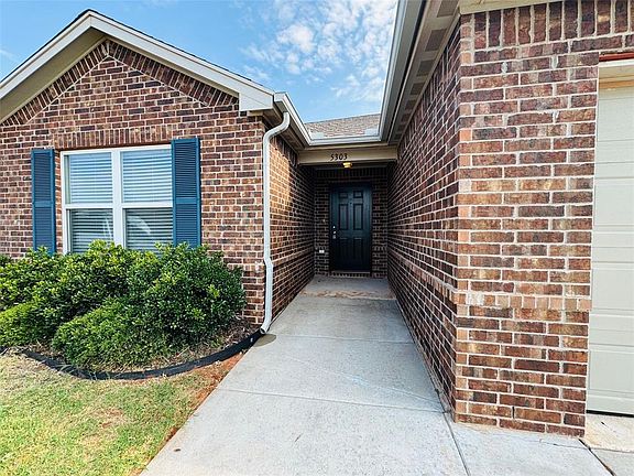 2nd image of 5303 Nicole Dr