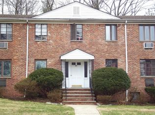 84 Troy Dr APT B, Springfield, NJ 07081