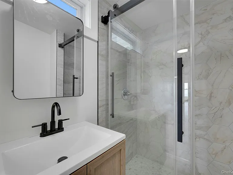 512 Minnieford Ave #508 — Photo 12