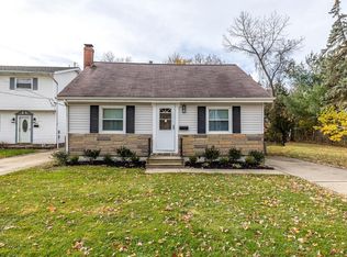 150 Plymouth Rd, Eastlake, OH 44095