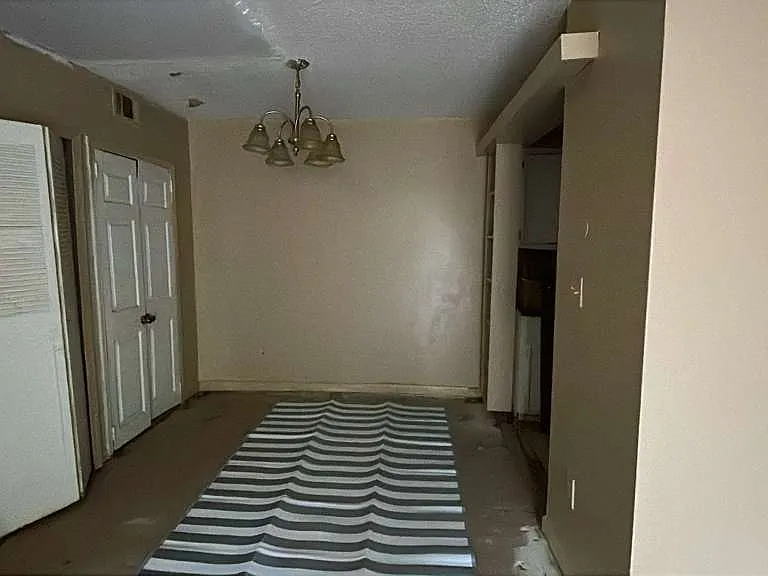 1505 Camelot Dr #1505 — Photo 6