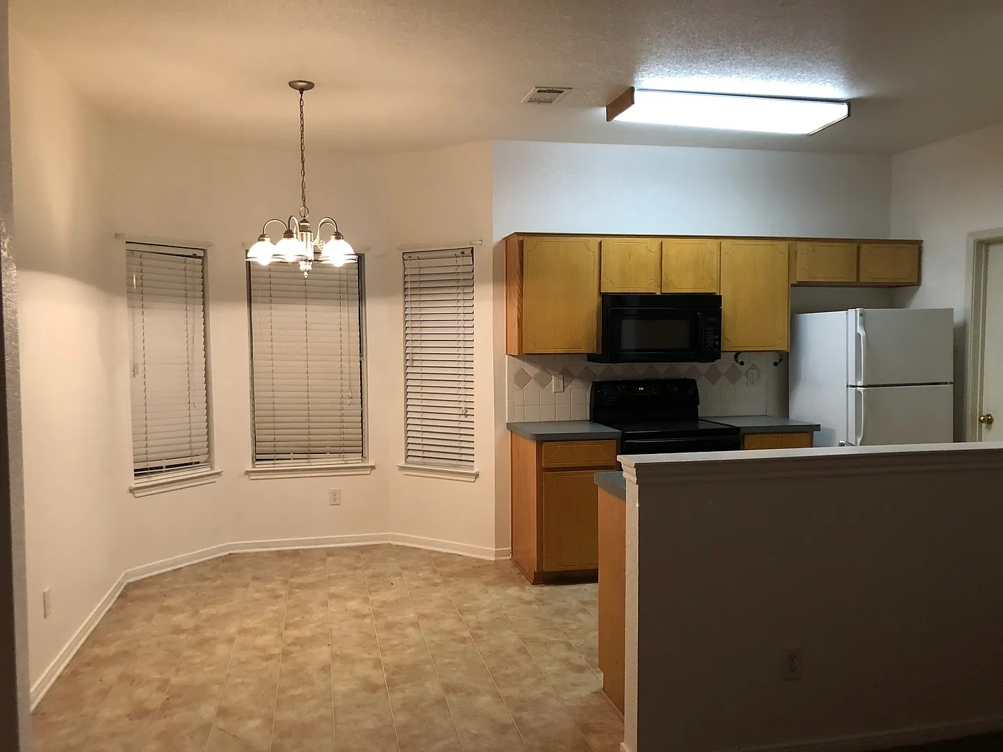 506 Jorgette Drive Harker Heights TX 76548 — Photo 2
