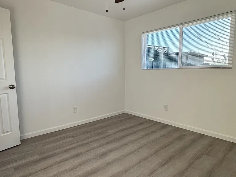 1400 Rodgers Rd #1402 — Photo 8
