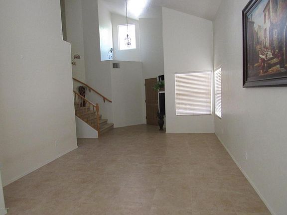 3rd image of 3071 W Corte Olivia