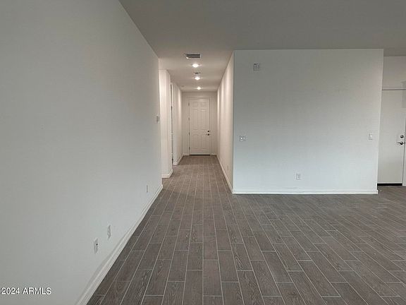 3rd image of 5525 W LODGE Drive