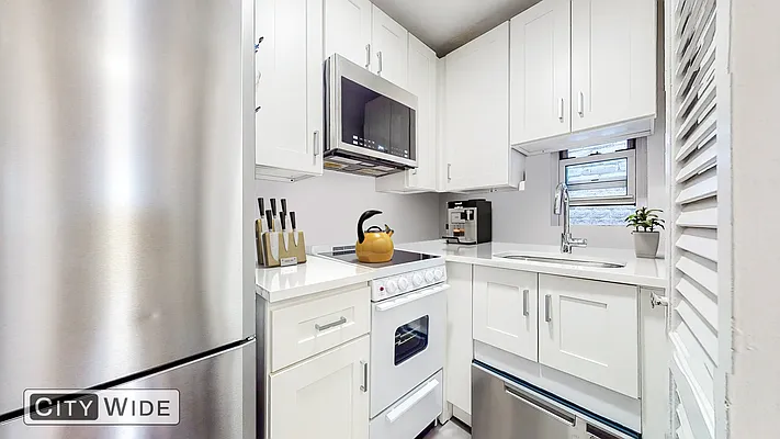 Rented by City Wide Apartments | media 9