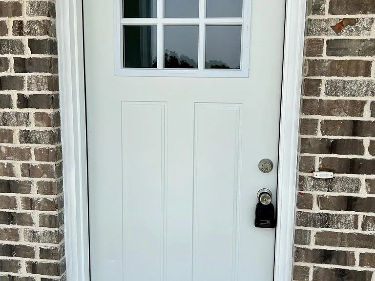 232 Marianne Cir — Photo 2