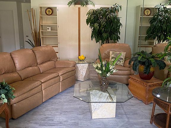 4th image of 35200 Cathedral Canyon Dr #56