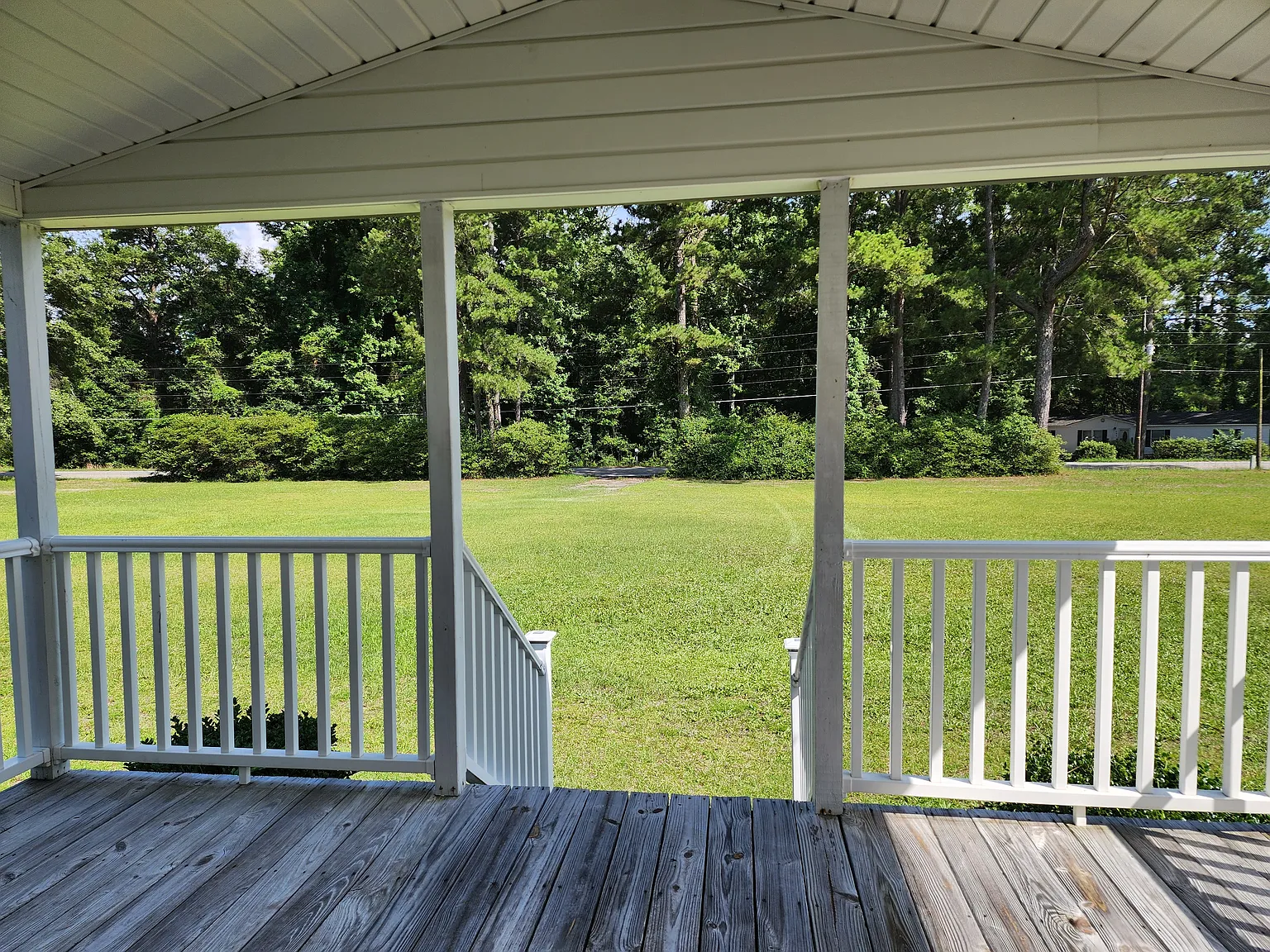 3 bed, 1650 sqft, $2,500 — Photo 4