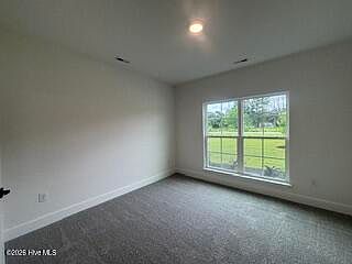 4th image of 276 Eastwood Drive