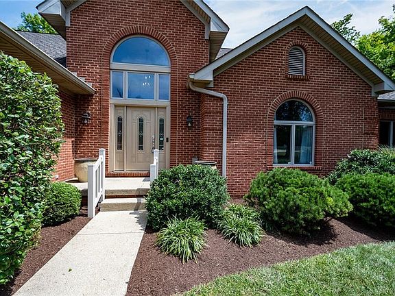 4th image of 3550 Woodridge Blvd