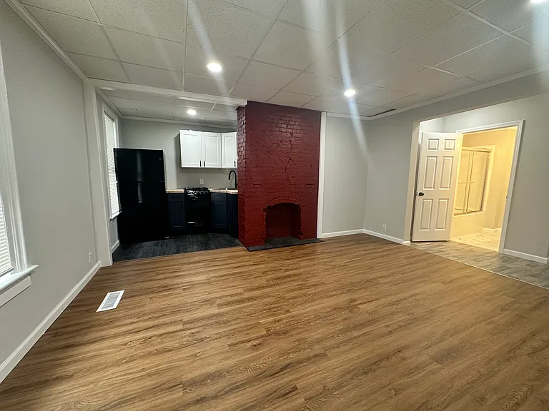 16 Doubleday St #1F — Photo 2
