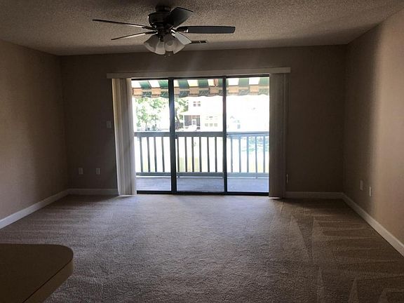 4th image of 312 Westlake Ct