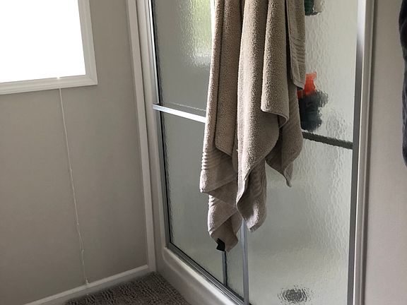 3rd image of 17253 38th Ln N