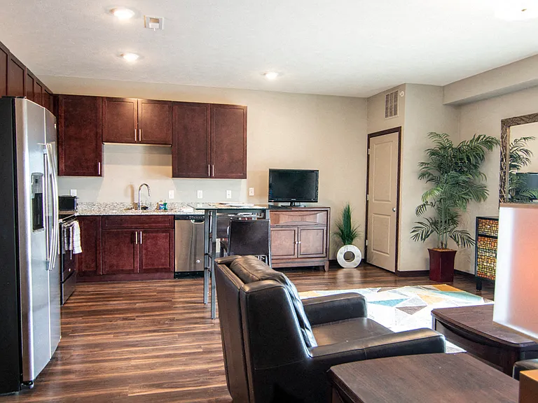 360 at Jordan West — Photo 144