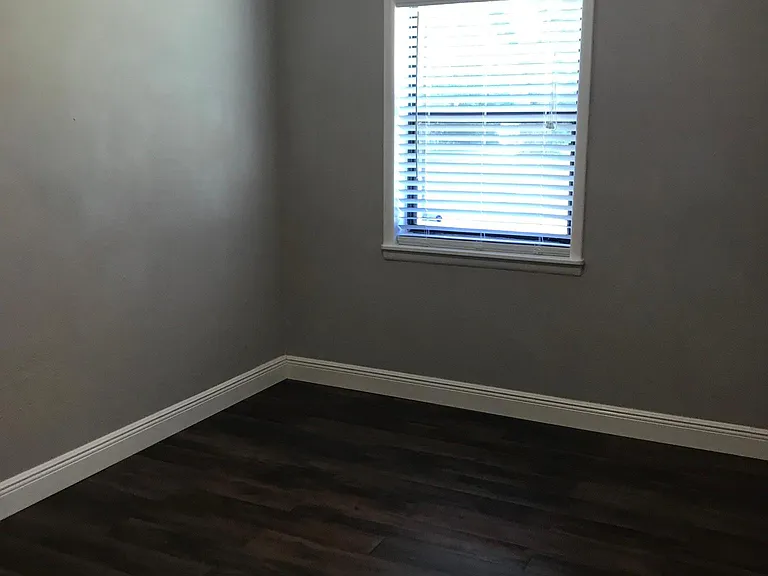 109 Bluebird Dr — Photo 10