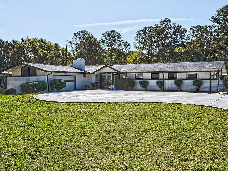 Front View of Main Level
