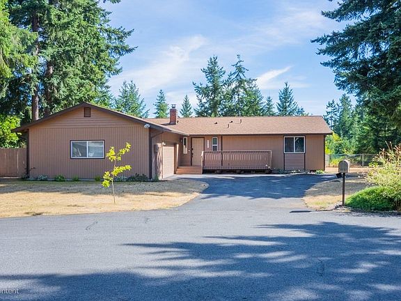 4th image of 6216 255th Street Ct E