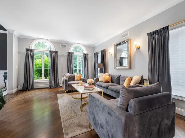 373 Ocean Terrace image 3 of 47