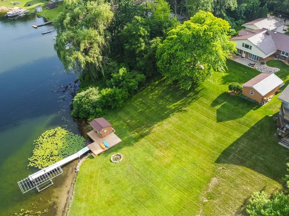 132 Curella Dr, Attica, MI 48412