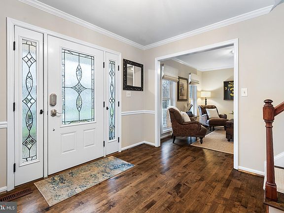 4th image of 12612 Falconbridge Dr