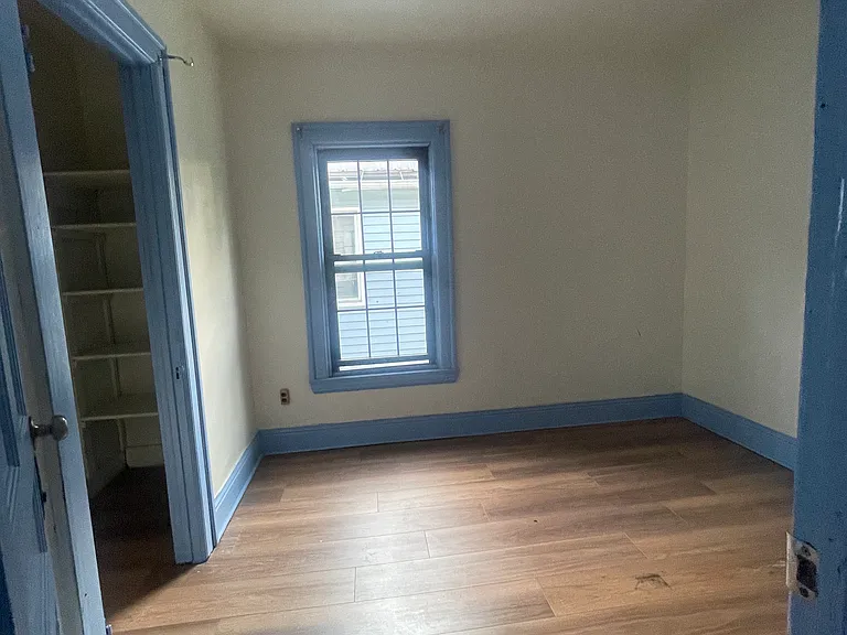 446 Riley St #2 — Photo 5
