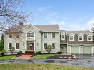 31 Carmel Hill Rd, Woodbury, CT 06798