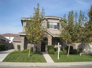 10077 E Taron Dr, Elk Grove, CA 95757