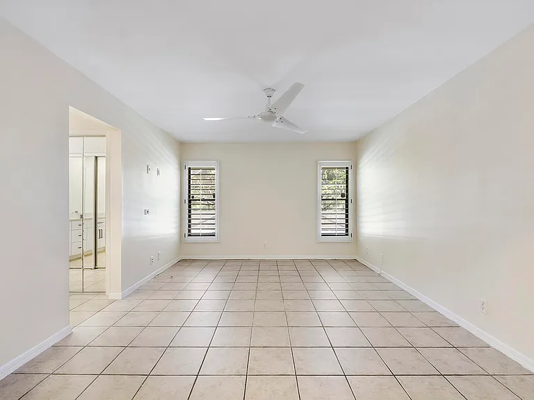 18324 181st Cir S — Photo 18