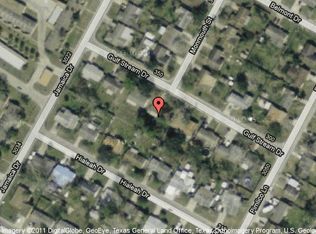 329 Gulf Stream Dr, Corpus Christi, TX 78418