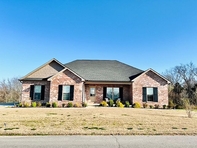 1st image of 443 Coyote Rdg