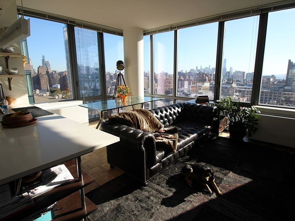 1st image of 312 11th Ave APT 24D