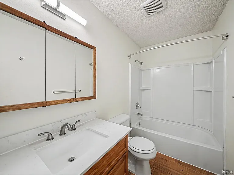 811 Nyssa Dr — Photo 7