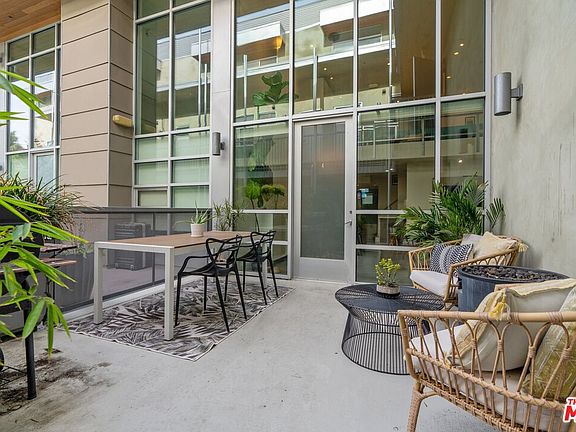 4th image of 5806 Waring Ave APT 4