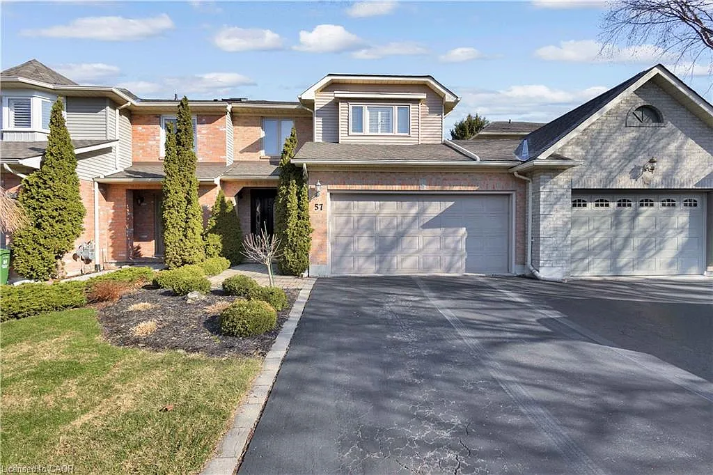 57 Banbury Dr photo 1