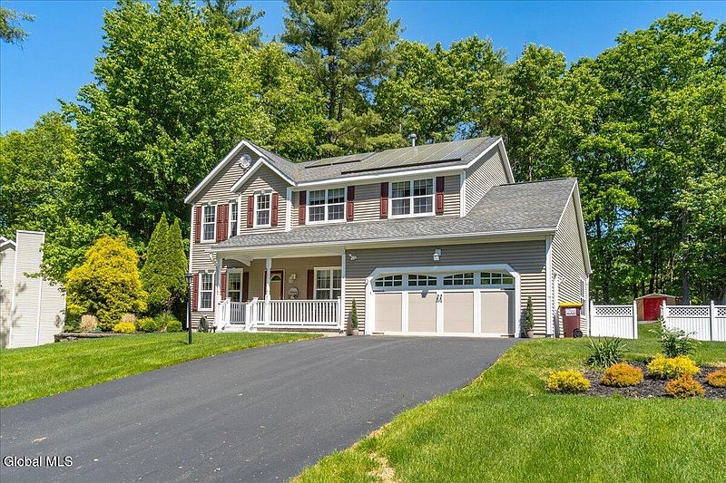 3rd image of 719 Morgan Lane