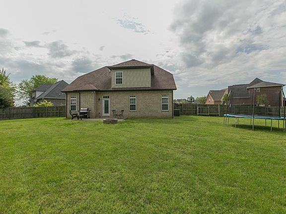 2nd image of 2837 Maylon Dr