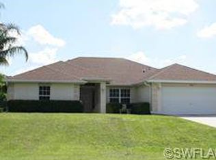 4027 NE 23rd Pl, Cape Coral, FL 33909