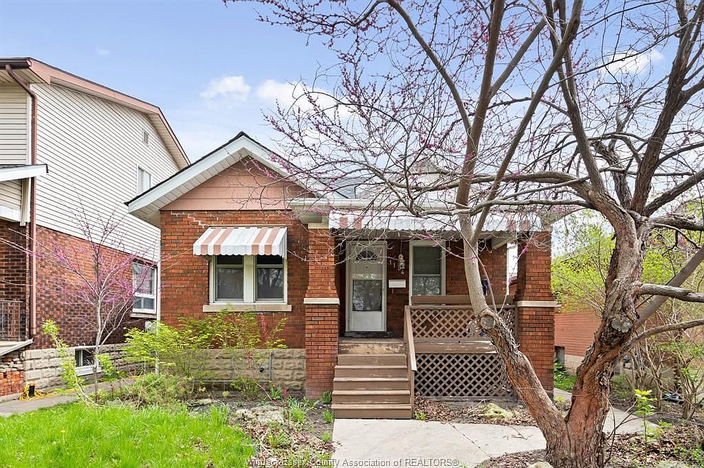 1184 Ave, Windsor, ON N9A 5A7 Zillow