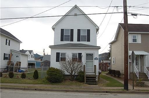 2nd image of 112 Avenue C